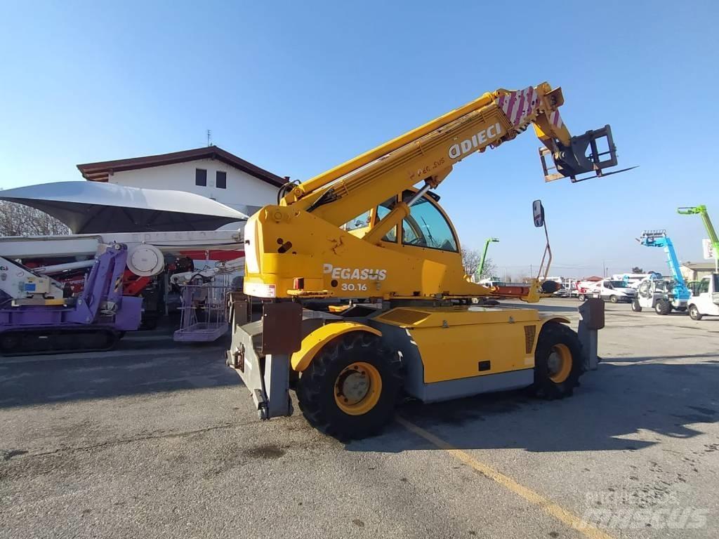 Dieci Pegasus 30.16 Teleskopiskie manipulatori