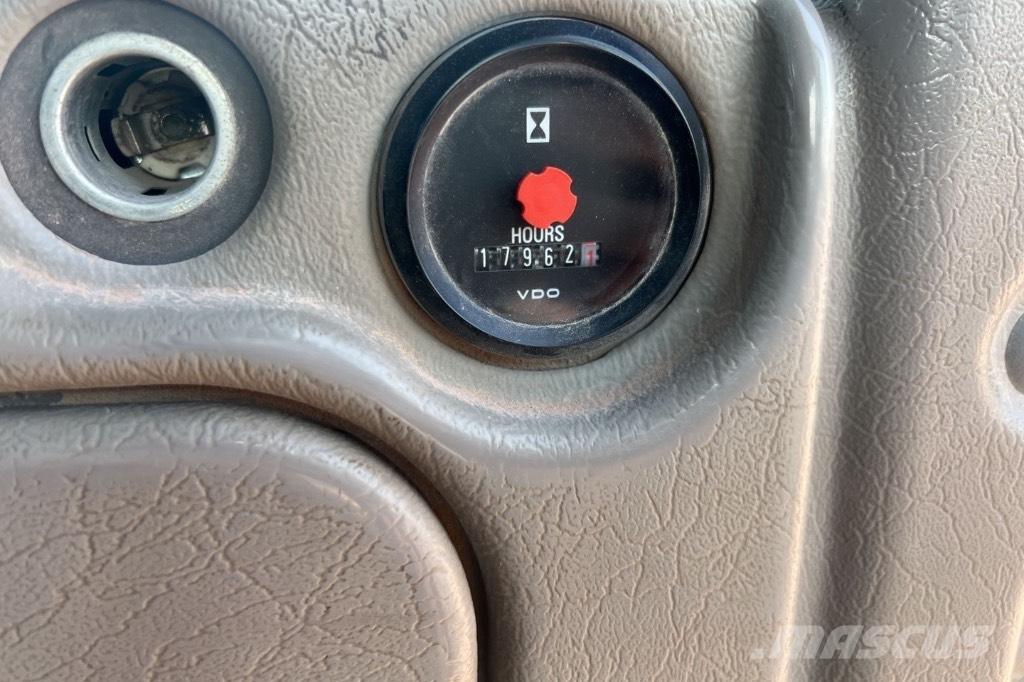 Volvo L 180 G Iekrāvēji uz riteņiem