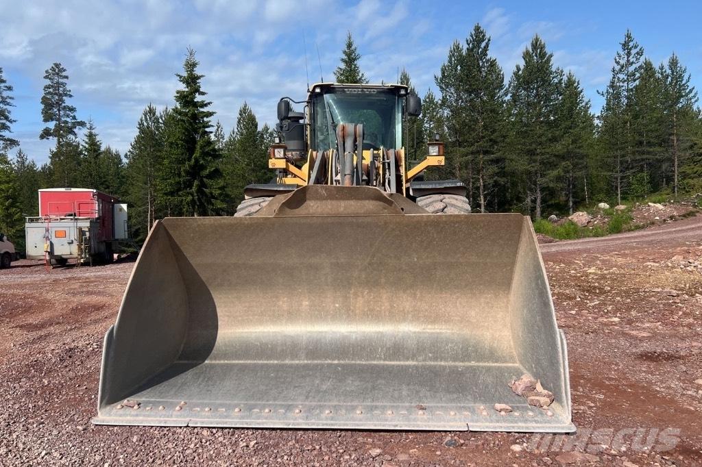 Volvo L 180 G Iekrāvēji uz riteņiem