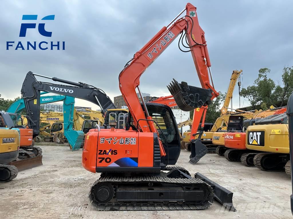 Hitachi ZX 70 Vidēja lieluma ekskavatori 7 t - 12 t