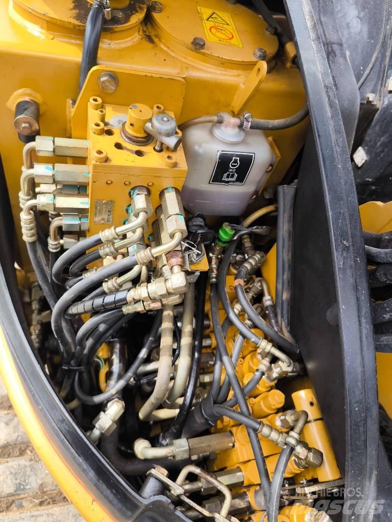 CAT Cat 303 sr Kāpurķēžu ekskavatori