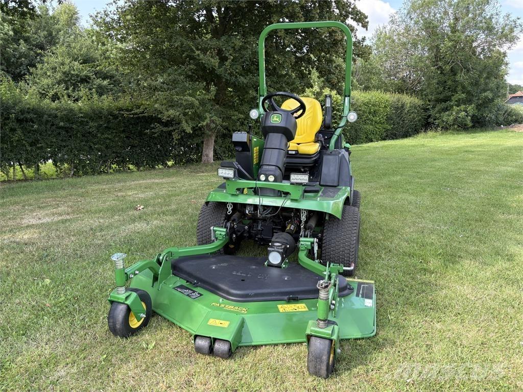 John Deere 1570 Mauriņa traktors