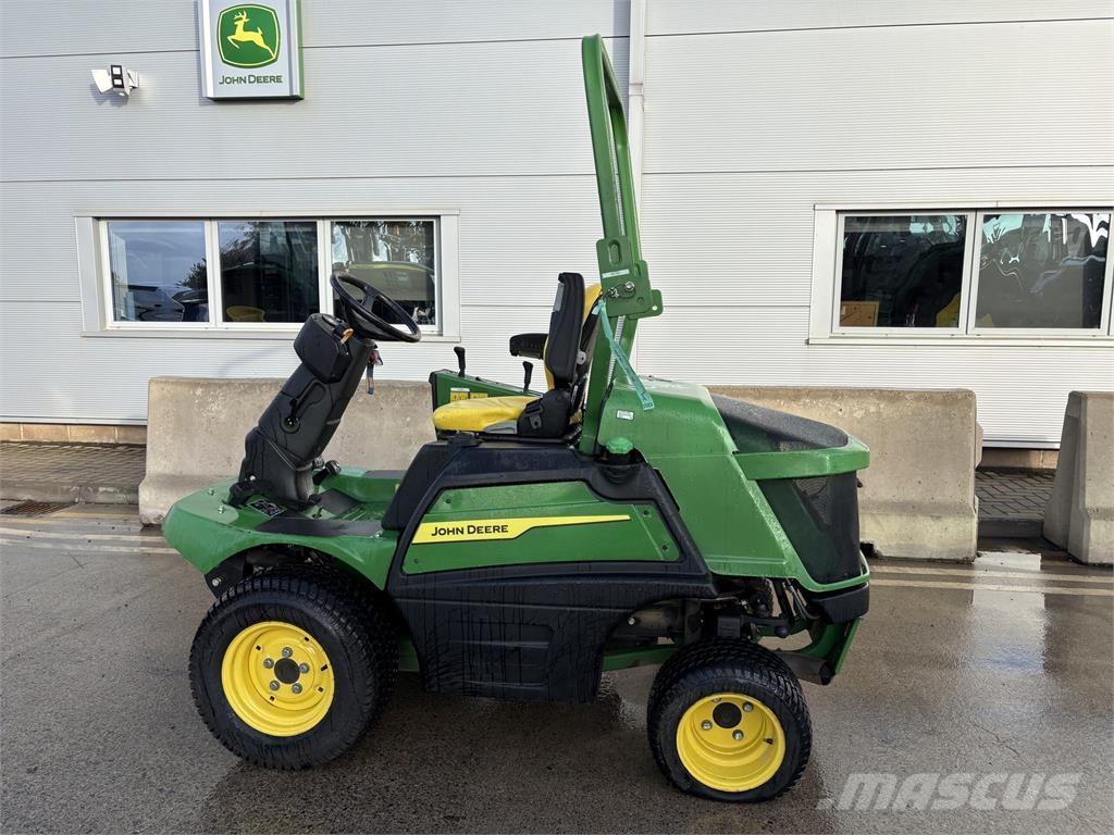 John Deere 1570 Mauriņa traktors