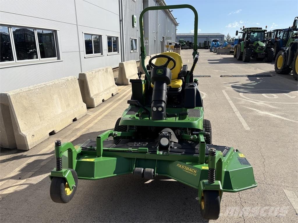 John Deere 1570 Mauriņa traktors