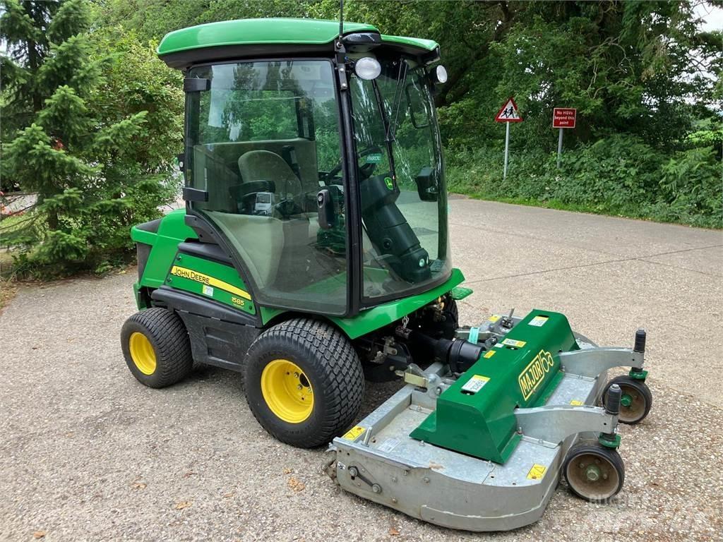 John Deere 1585 Mauriņa traktors