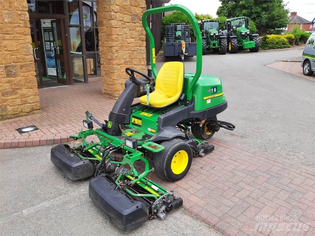 John Deere 2500EH Stumjamās pļaujmašīnas