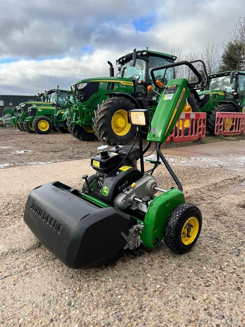 John Deere 260SL Stumjamās pļaujmašīnas