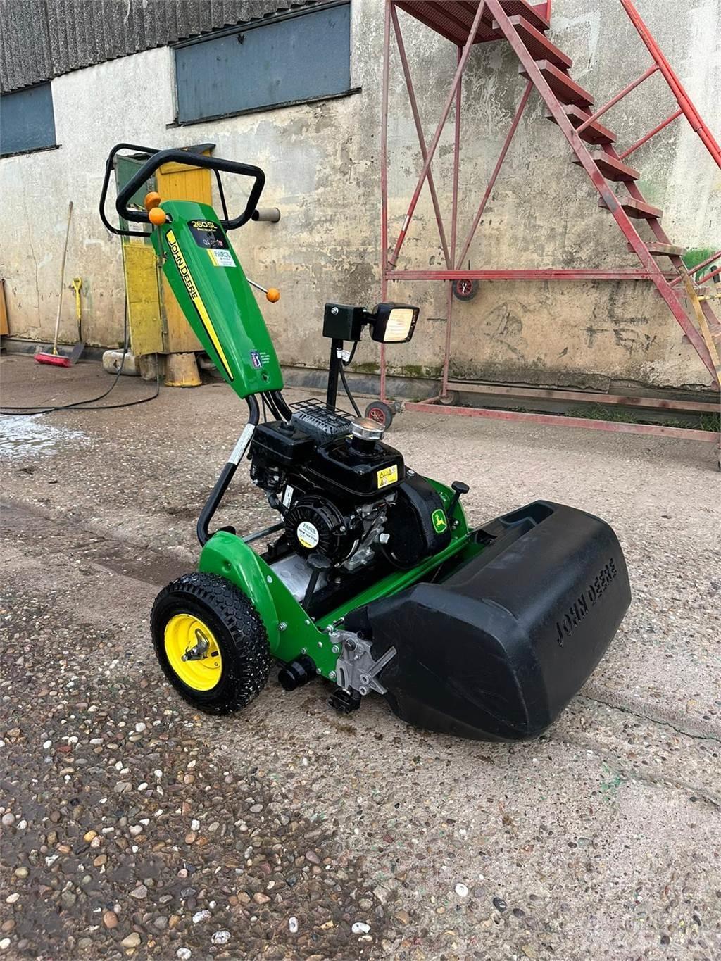 John Deere 260SL Stumjamās pļaujmašīnas