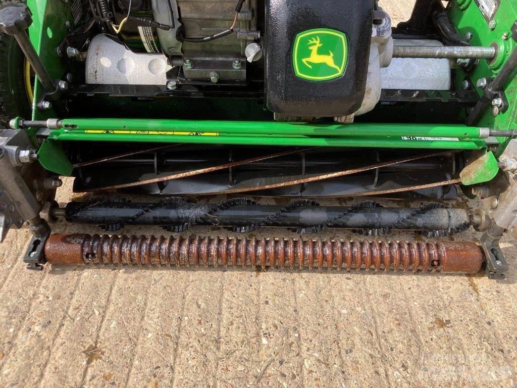 John Deere 260SL Stumjamās pļaujmašīnas