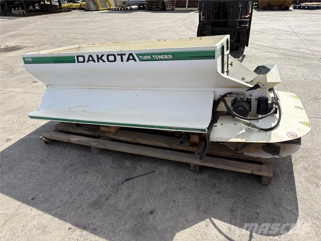 John Deere 410 Komunālā tehnika- Citi