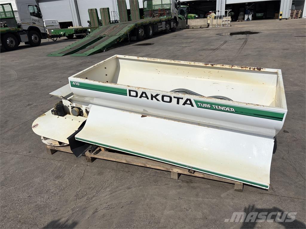 John Deere 410 Komunālā tehnika- Citi