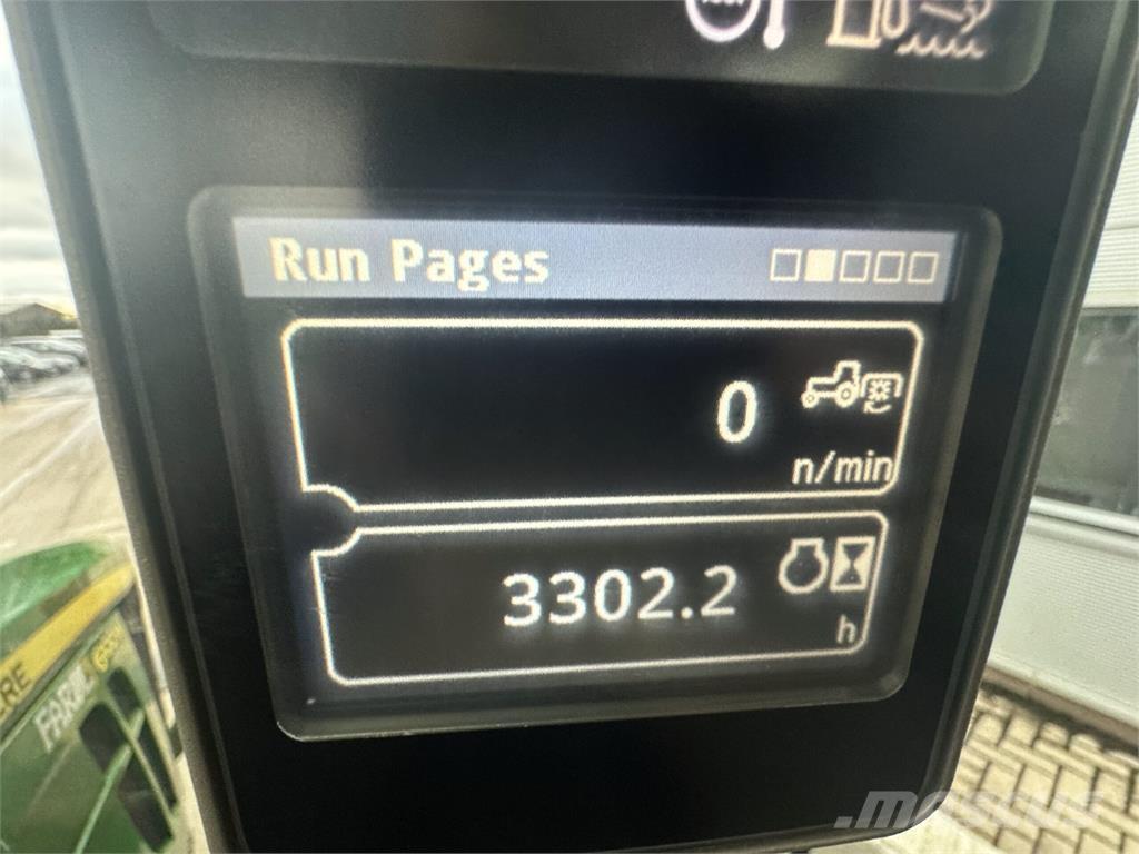 John Deere 6100M Traktori