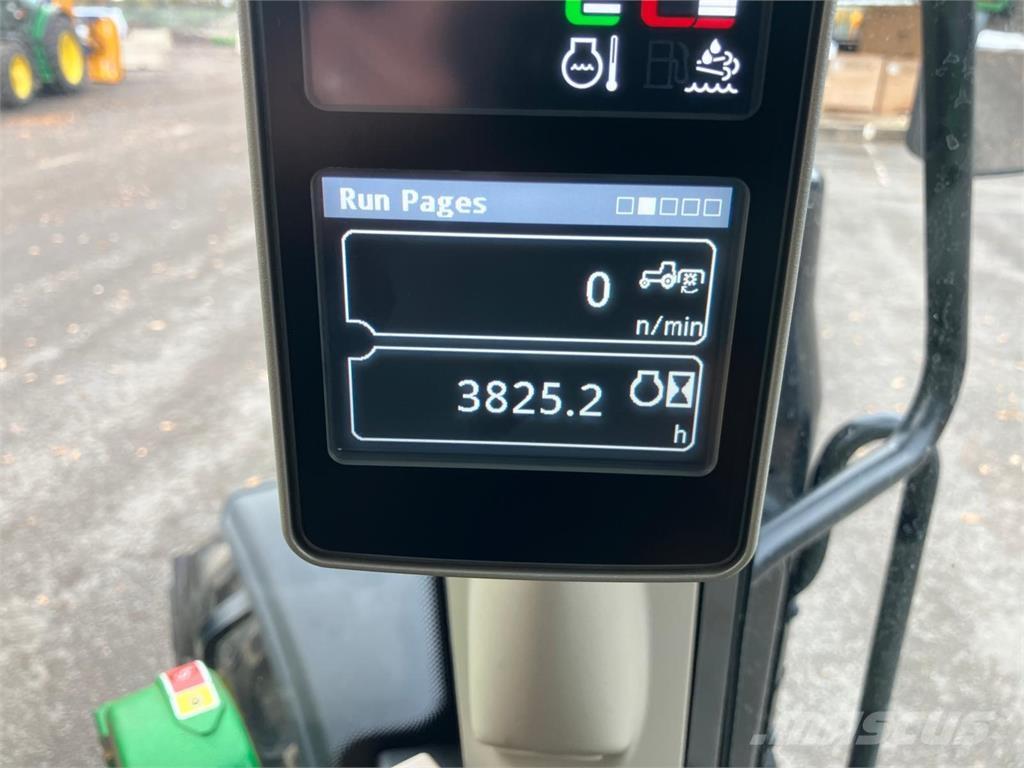 John Deere 6110M Traktori