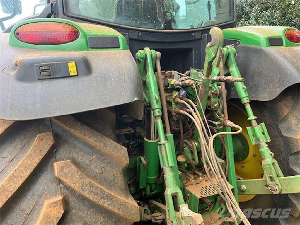 John Deere 6150R Traktori
