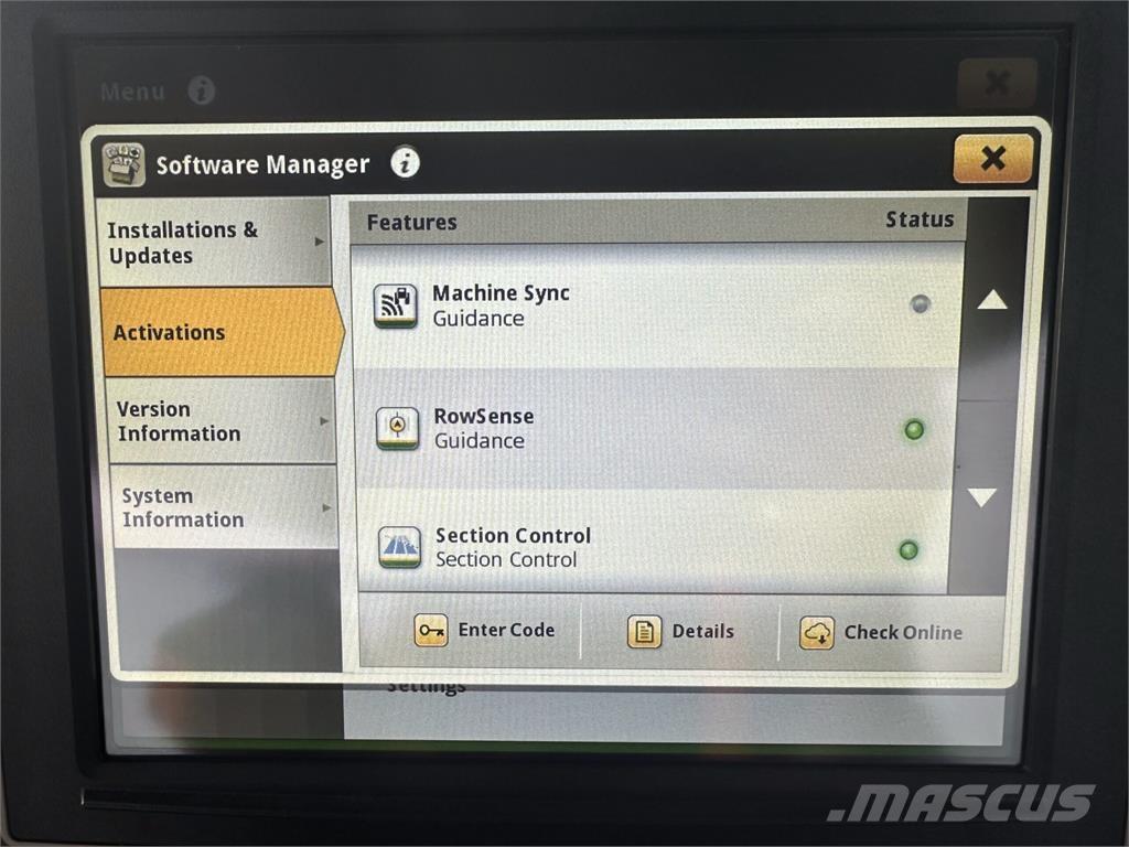 John Deere 6155R Traktori