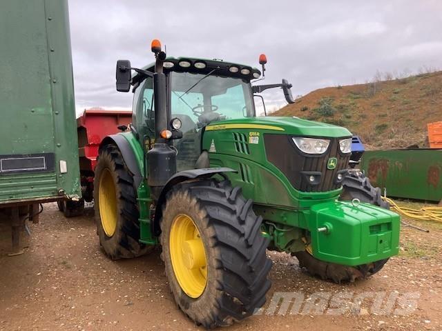 John Deere 6155R Traktori
