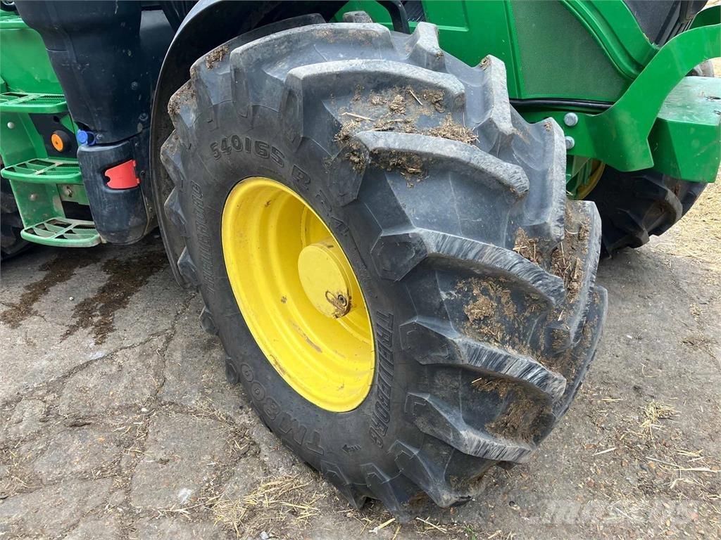 John Deere 6R 150 Traktori