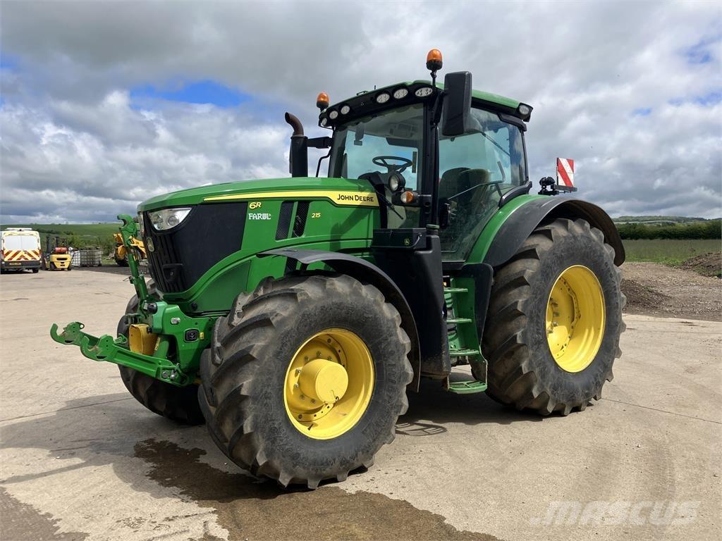 John Deere 6R 215 Traktori