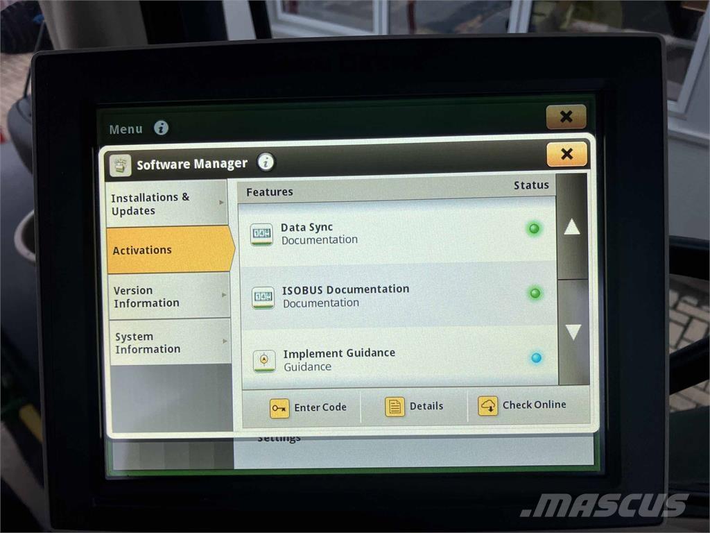 John Deere 6R 250 Traktori