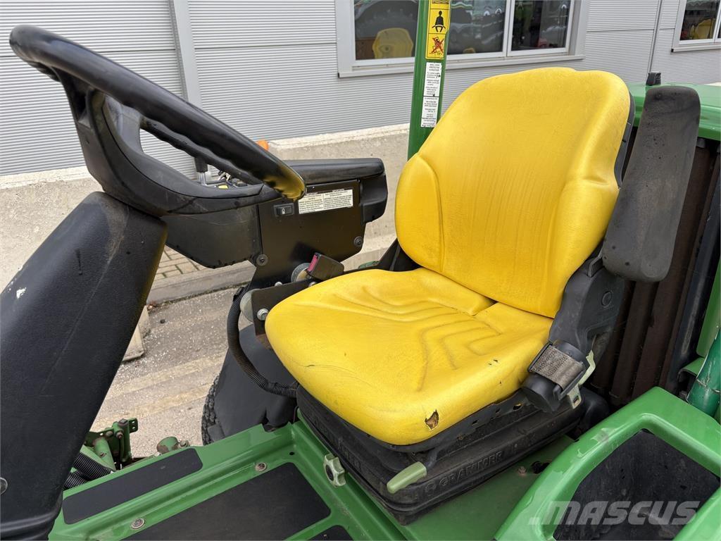 John Deere 7200A Stumjamās pļaujmašīnas