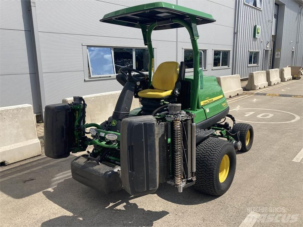 John Deere 7500AE Stumjamās pļaujmašīnas