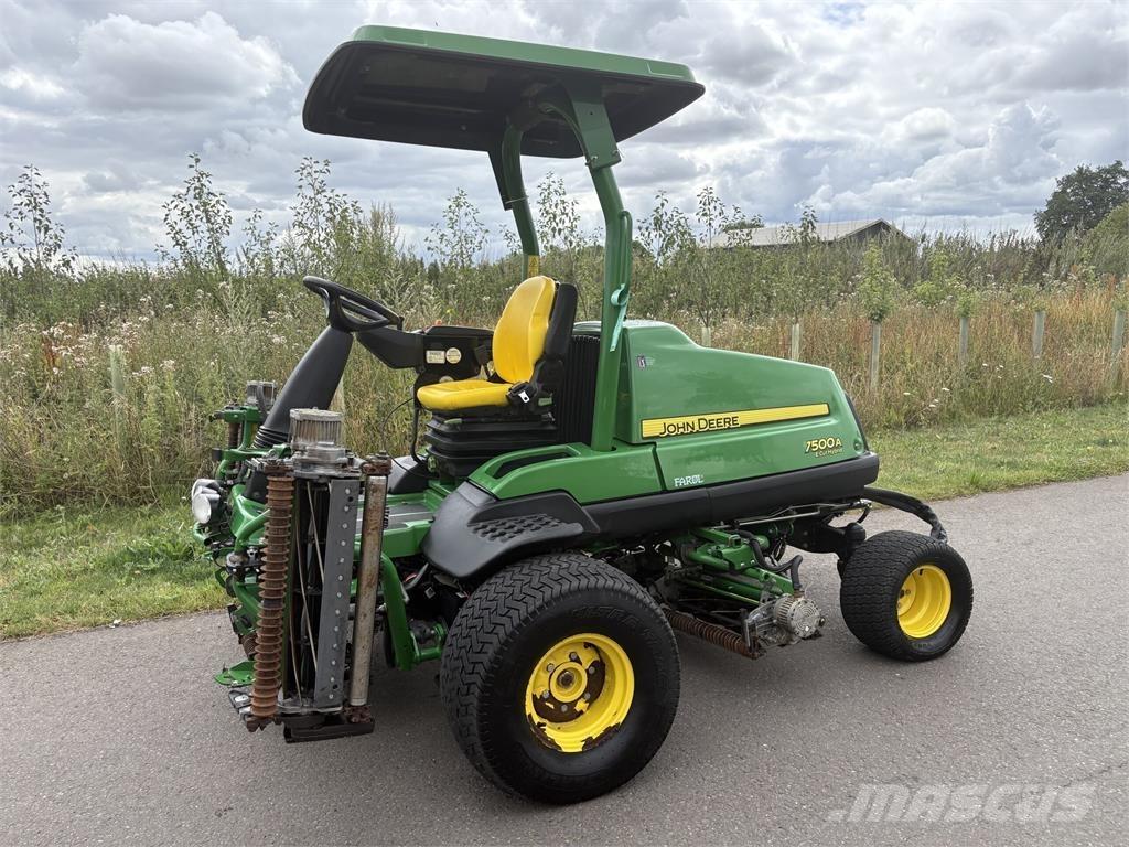 John Deere 7500AE Stumjamās pļaujmašīnas