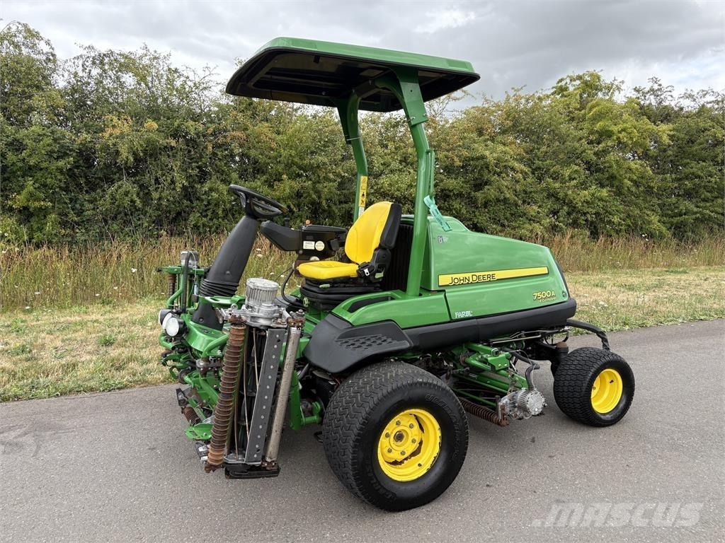 John Deere 7500AE Stumjamās pļaujmašīnas