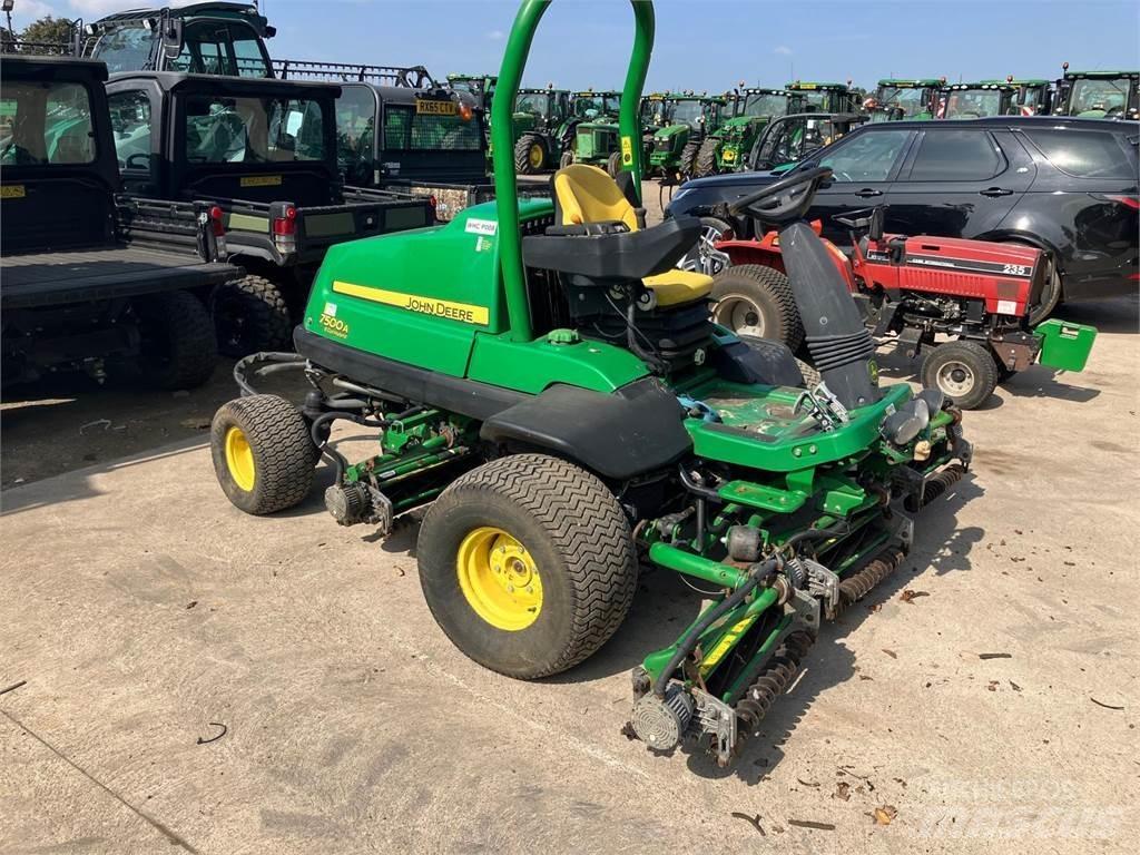 John Deere 7500AE Stumjamās pļaujmašīnas