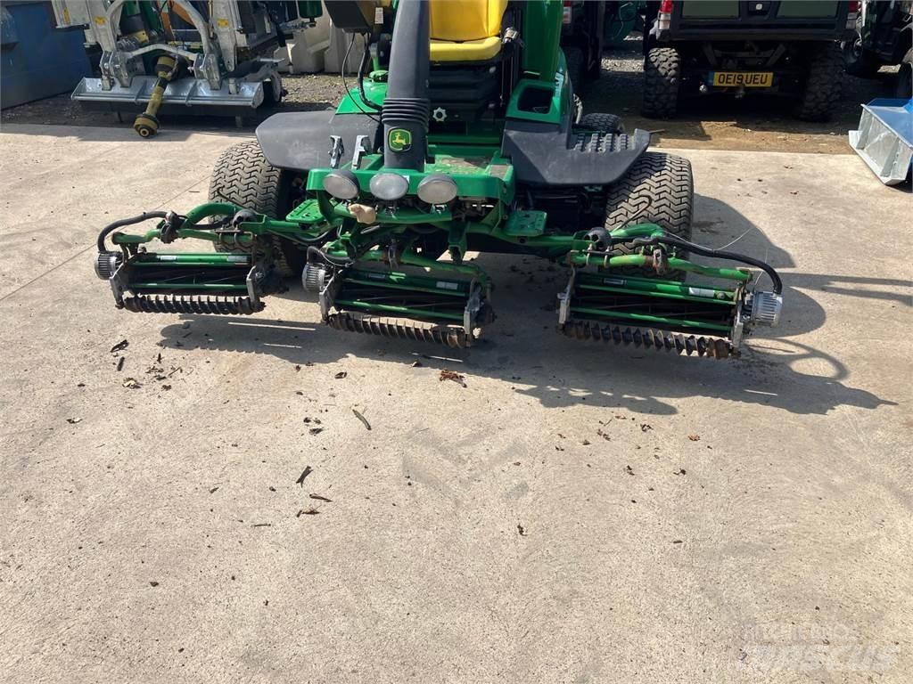 John Deere 7500AE Stumjamās pļaujmašīnas