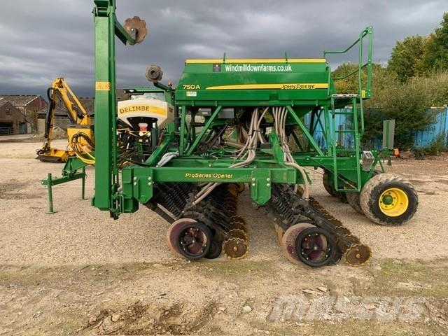 John Deere 750A Sējmašīnas