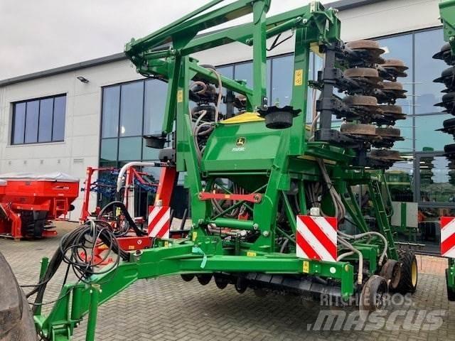John Deere 750A Sējmašīnas