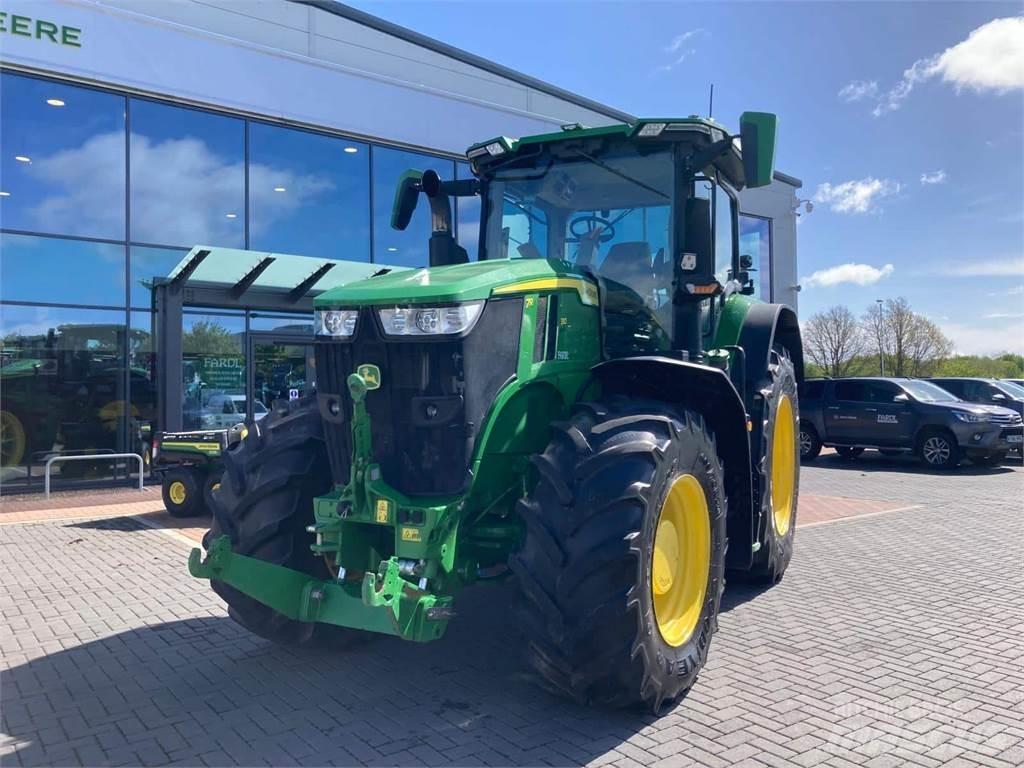 John Deere 7R 310 Traktori