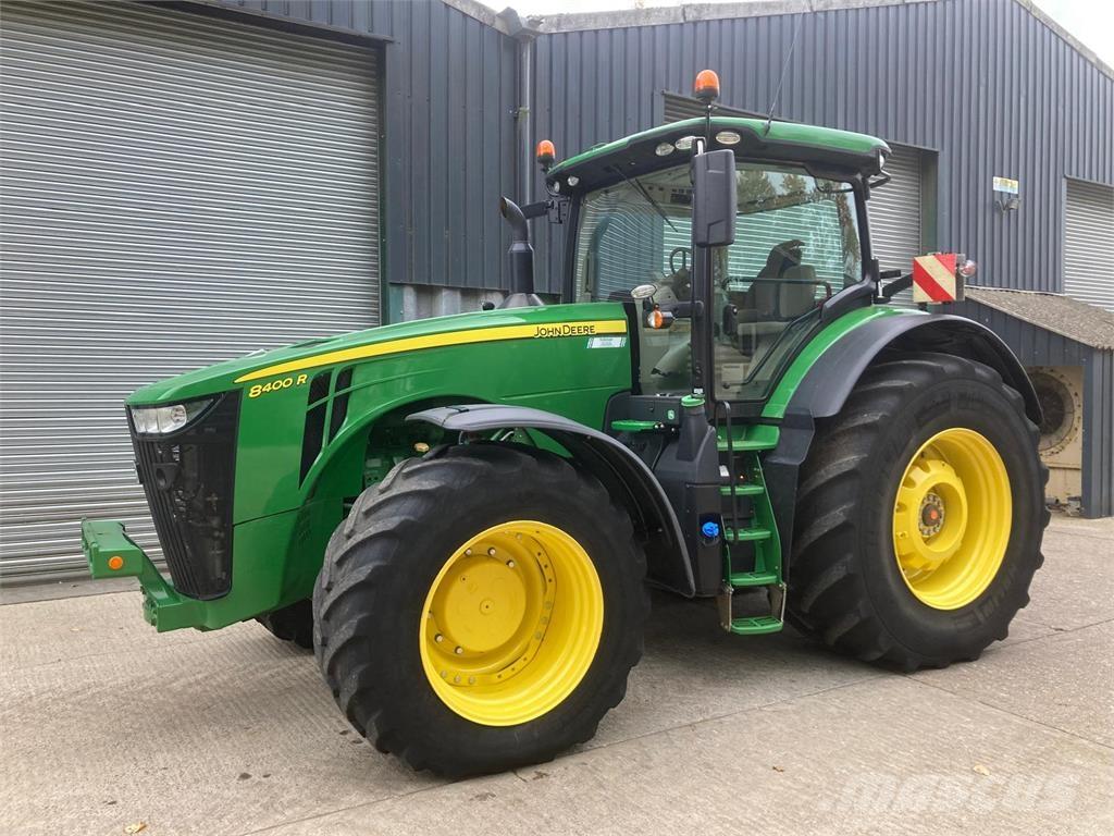 John Deere 8400R Traktori