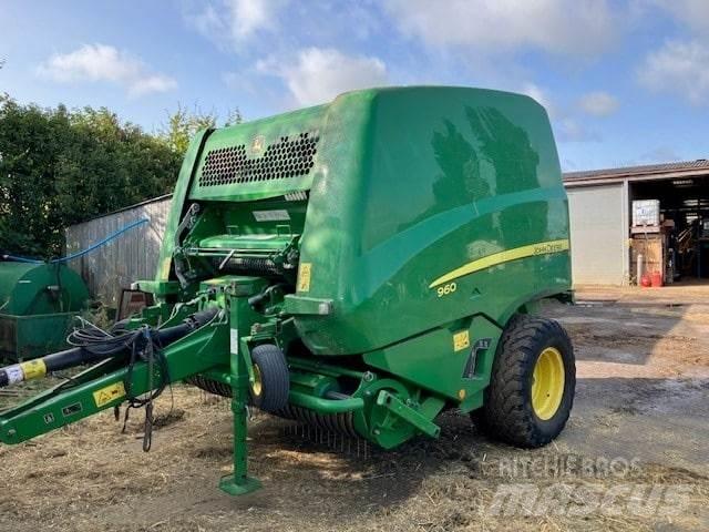 John Deere 960 Ķīpu preses