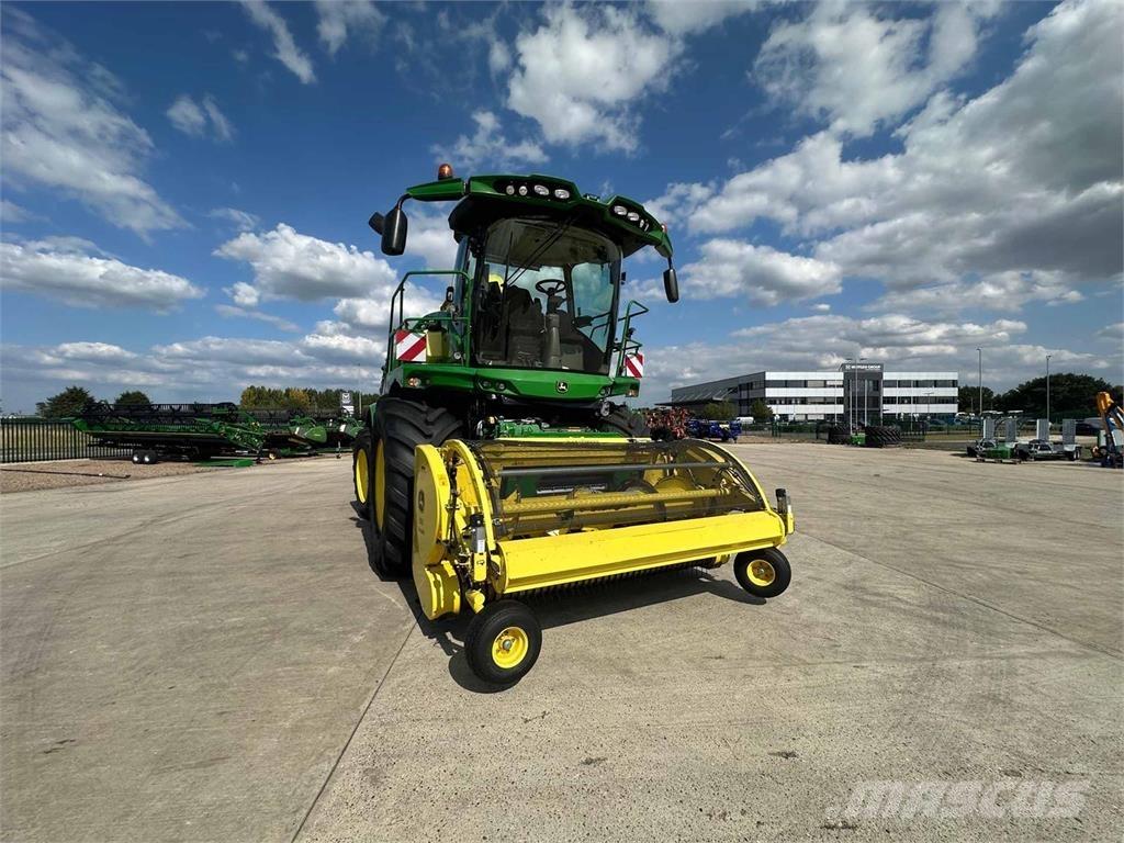 John Deere 9700i Lopbarības novācēji