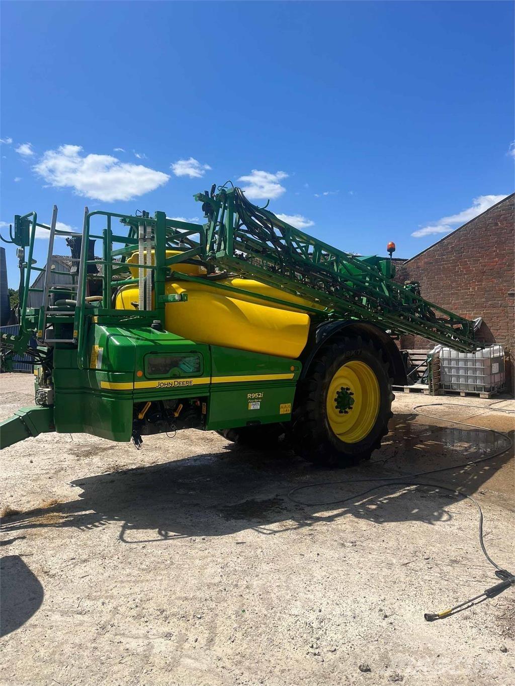 John Deere R952i Pašgājēji smidzinātāji