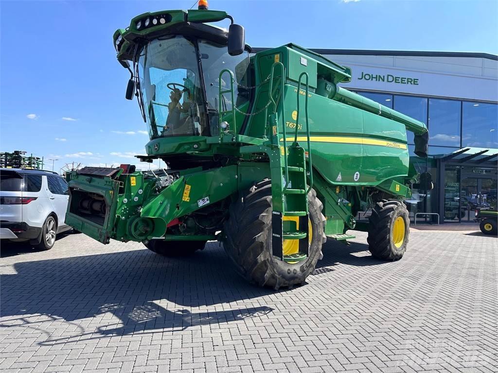 John Deere T670i HM Ražas novākšanas kombaini