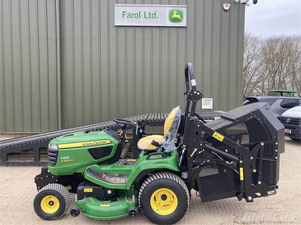 John Deere X950R Mauriņa traktors