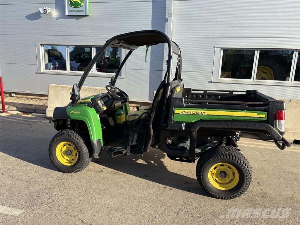 John Deere XUV855M Komunālās mašīnas