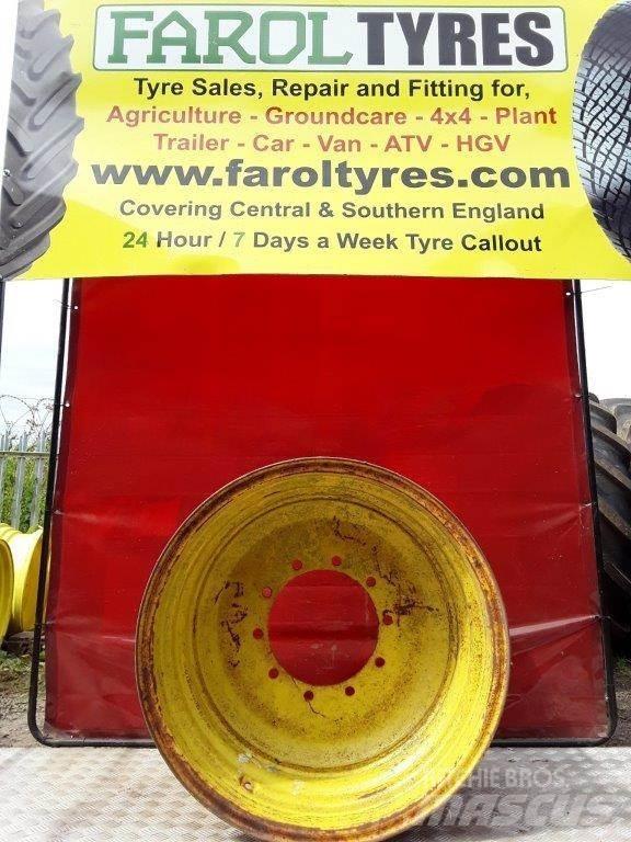 John Deere Yellow rim Riepas, riteņi un diski