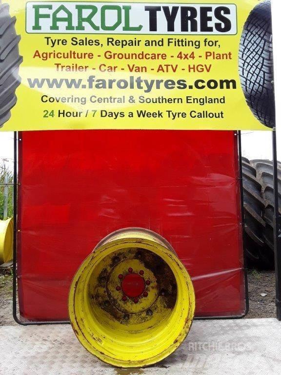 John Deere Yellow rim Riepas, riteņi un diski
