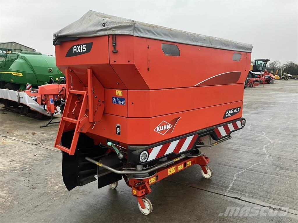 Kuhn Axis 40.2 HEMC Miglotāji