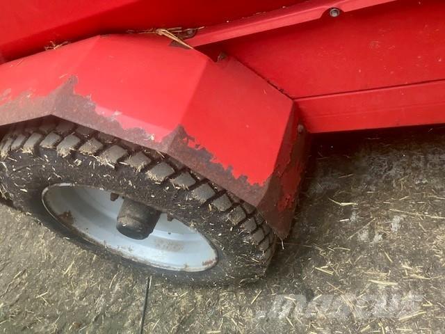 TEAGLE 9500SC Mēslojuma izkliedētājs