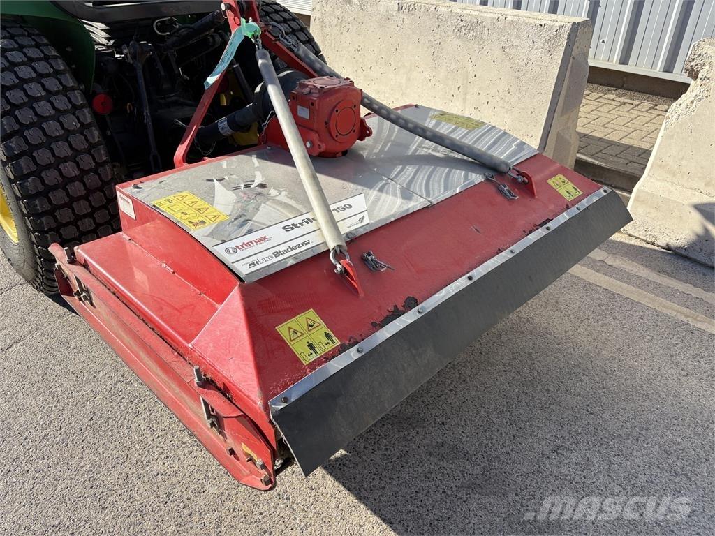 Trimax Striker 150 Piekabināmās pļaujmašīnas