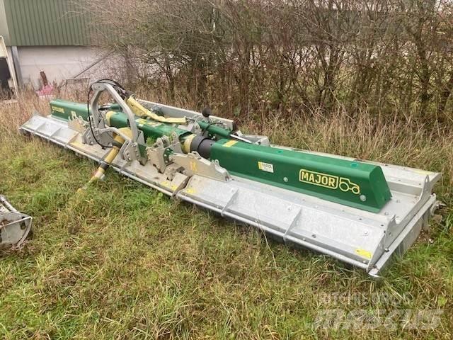 Weeks 5T tipping trailer Citas piekabes