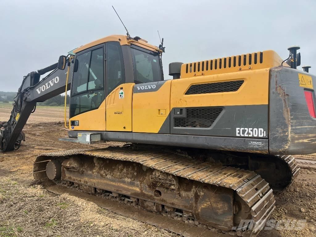 Volvo EC 250 D Kāpurķēžu ekskavatori