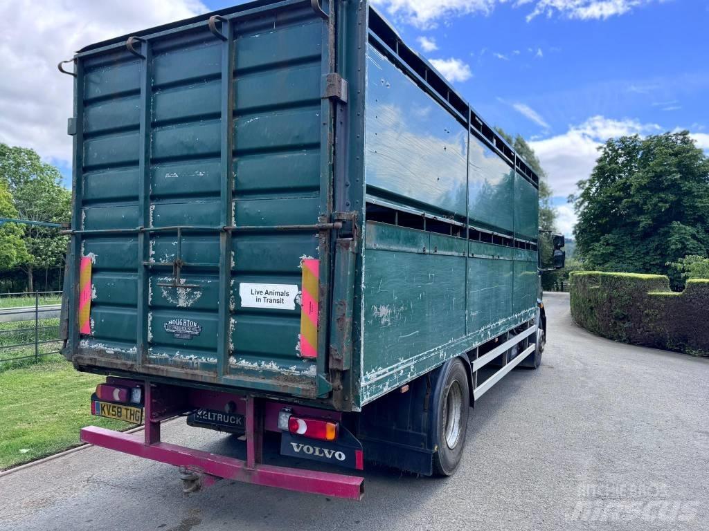 Volvo FL 240 Dzīvnieku pārvadāšanas transports