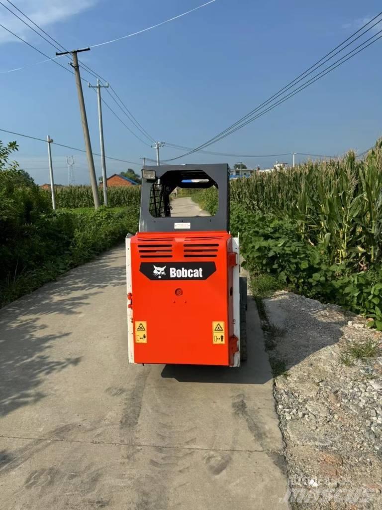 Bobcat S 70 Lietoti riteņu kompaktiekrāvēji