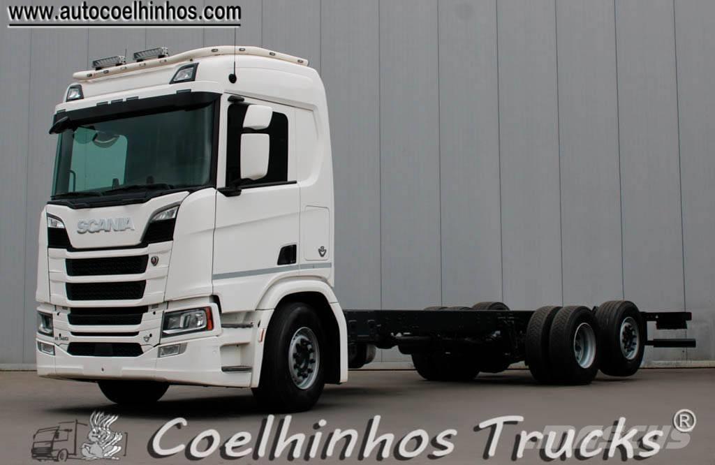 Scania R 520  V8 Šasija ar kabīni