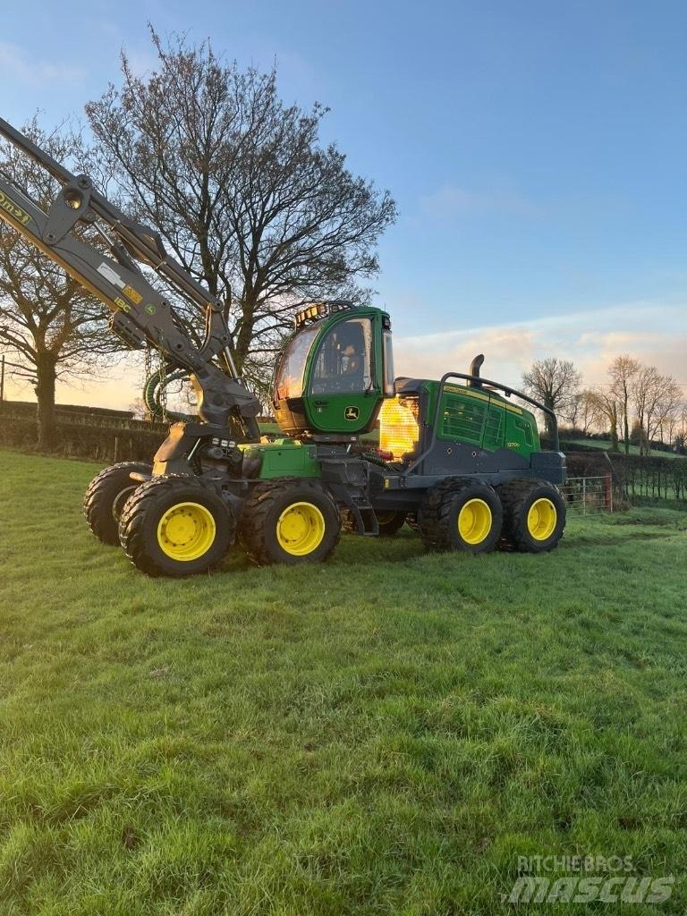 John Deere 1270G 8WD Harvesteri